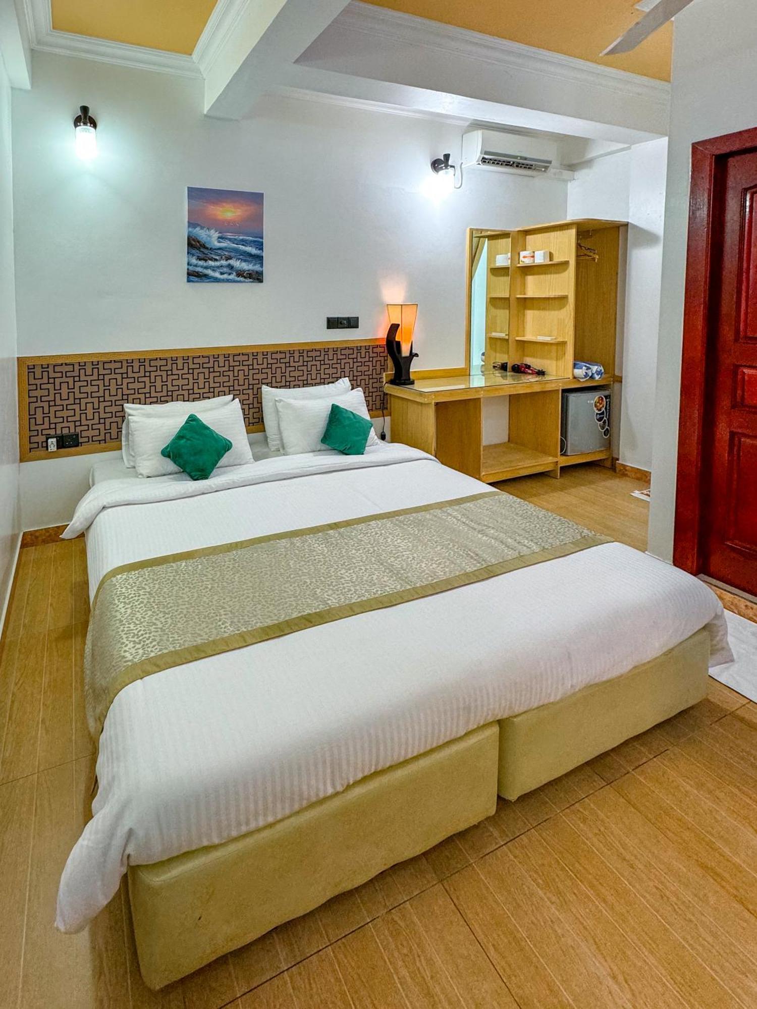 Sevinex Inn Feridhoo Exterior foto